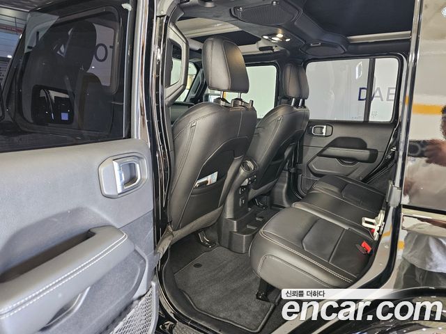 Jeep Wrangler (JL) 2.0 Overland 4Door 4xe 2021 — фото 10