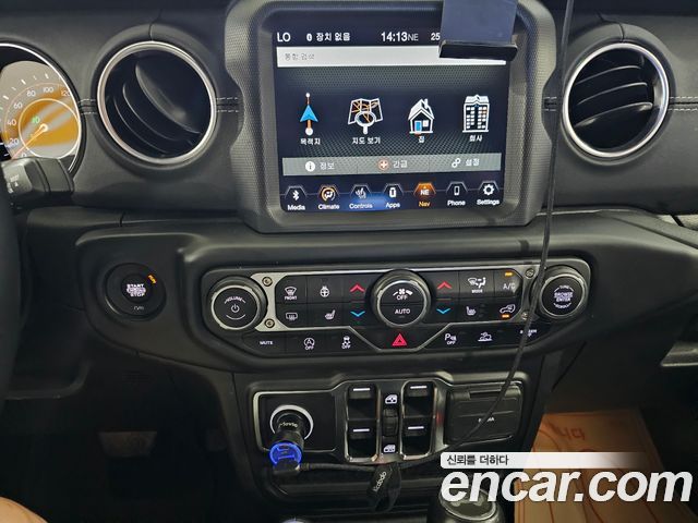 Jeep Wrangler (JL) 2.0 Overland 4Door 4xe 2021 — фото 20