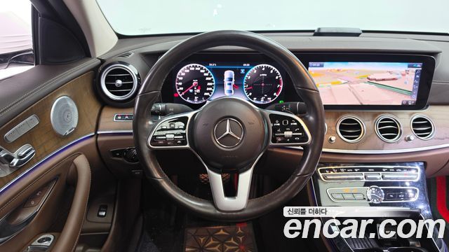 Mercedes-Benz E-Class (W213) E300 4MATIC Exclusive 2020 — фото 13