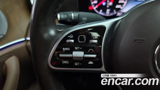Mercedes-Benz E-Class (W213) E300 4MATIC Exclusive 2020 — фото 16