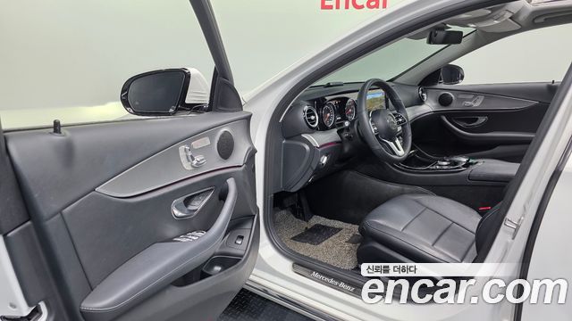 Mercedes-Benz E-Class (W213) E300 Avantgarde 2019 — фото 10