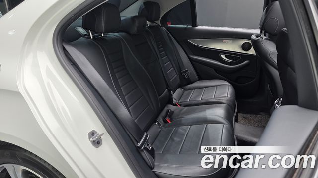Mercedes-Benz E-Class (W213) E300 Avantgarde 2019 — фото 11