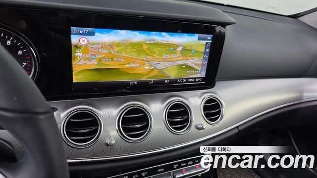 Mercedes-Benz E-Class (W213) E300 Avantgarde 2019 — фото 15