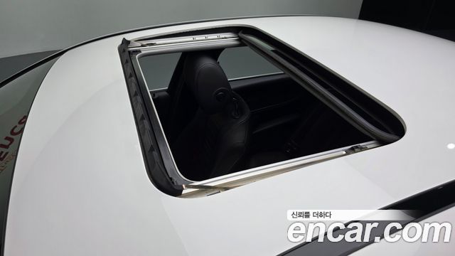 Mercedes-Benz E-Class (W213) E300 Avantgarde 2019 — фото 31