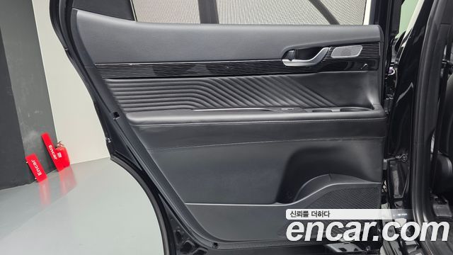 Hyundai Palisade Gasoline 3.8 2WD Calligraphy Black Edition 2024 — фото 31