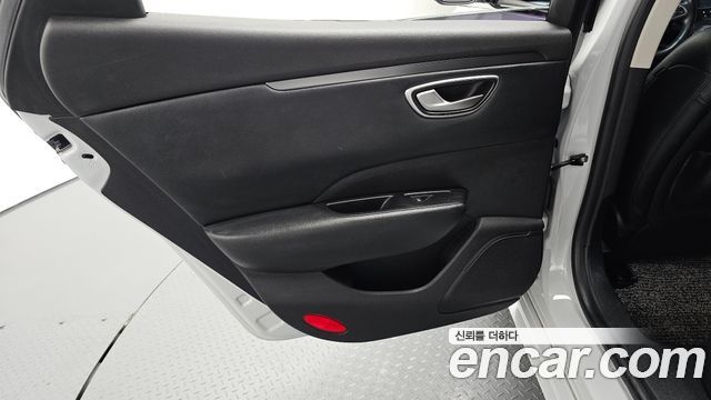 Renault Korea SM6 2.0 Prime SE 2019 — фото 25