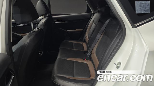Kia Seltos Gasoline 1.6 Turbo 2WD Noblesse 2020 — фото 12