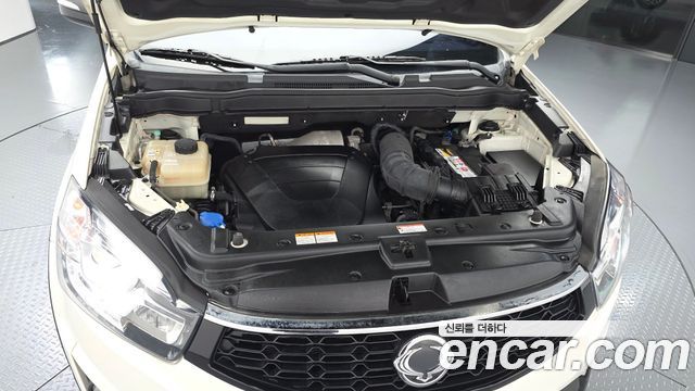 KG Mobility (SsangYong) Korando C 2.2 Extreme 2WD 2016 — фото 6