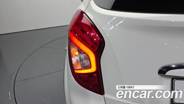 KG Mobility (SsangYong) Korando C 2.2 Extreme 2WD 2016 — фото 23