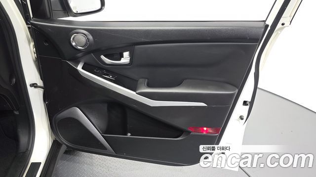 KG Mobility (SsangYong) Korando C 2.2 Extreme 2WD 2016 — фото 24
