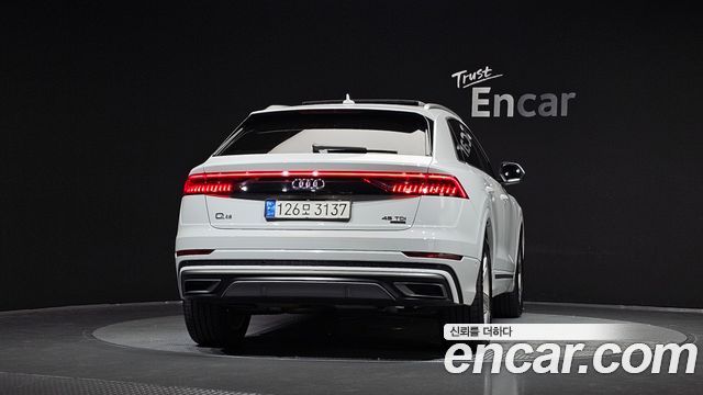Audi Q8 (4M) 45 TDI Quattro Premium 2020 — фото 4