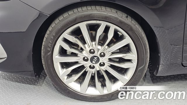 Kia K7 Premier 3.0 GDI Signature 2020 — фото 5