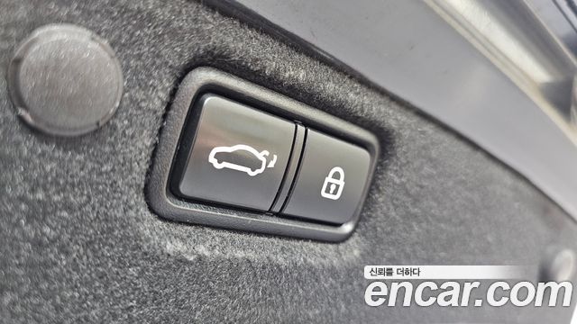 Kia K7 Premier 3.0 GDI Signature 2020 — фото 15