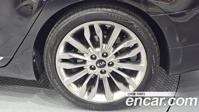 Kia K7 Premier 3.0 GDI Signature 2020 — фото 21