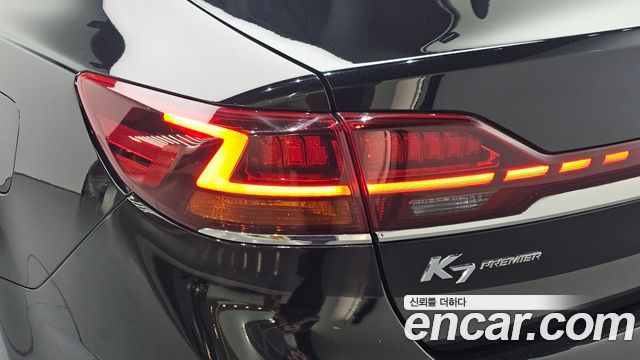 Kia K7 Premier 3.0 GDI Signature 2020 — фото 23