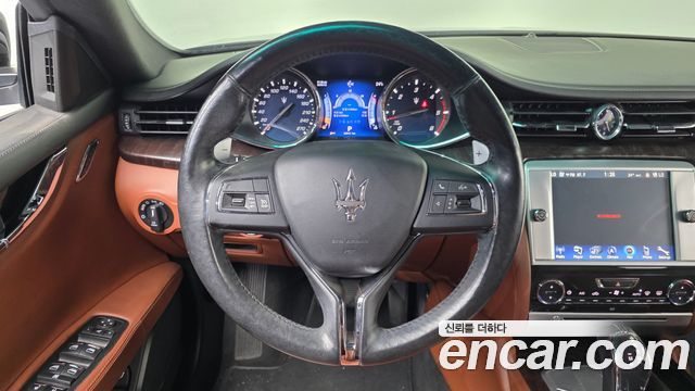 Maserati Quattroporte 3.0 Diesel 2016 — фото 13