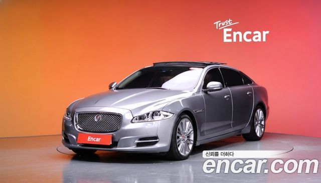Jaguar XJ 3.0 SC AWD Portfolio LWB X351