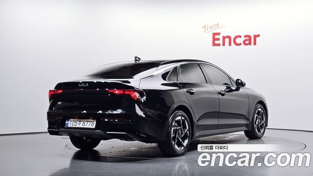 Kia K5 (III) 2.0 Noblesse 2025 — фото 2