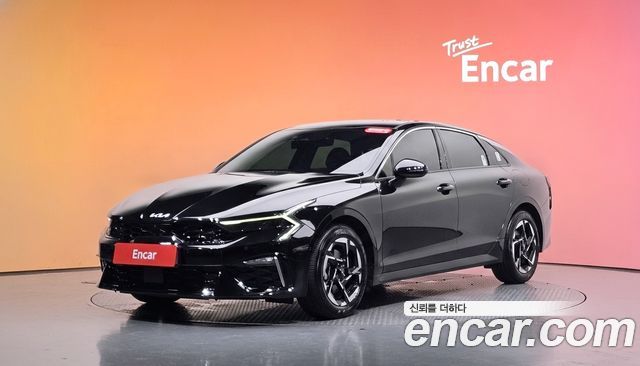 Kia K5 (III) 2.0 Noblesse 2025 — фото 1