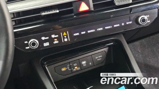 Kia K5 (III) 2.0 Noblesse 2025 — фото 27