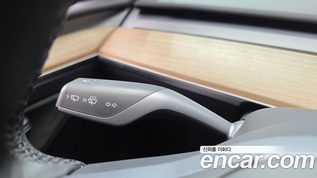 Tesla Model Y RWD 2023 — фото 20