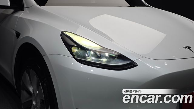 Tesla Model Y RWD 2023 — фото 22