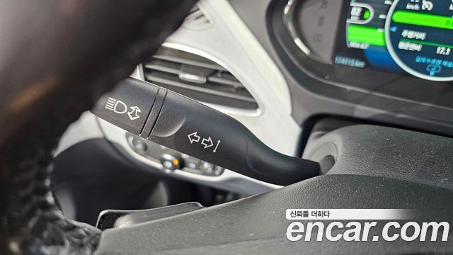 Chevrolet Bolt EV EV Premier 2018 — фото 32