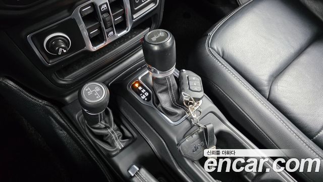Jeep Wrangler (JL) 2.0 Overland 4Door 2020 — фото 9
