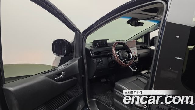 Hyundai Staria Cargo 5-Seater Modern 2022 — фото 10