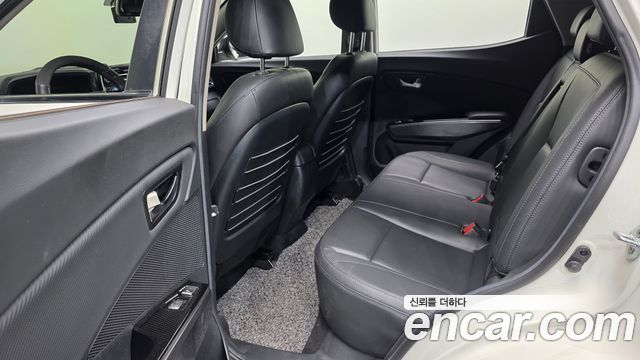KG Mobility (SsangYong) Tivoli Air 1.5 A3 2WD 2022 — фото 12