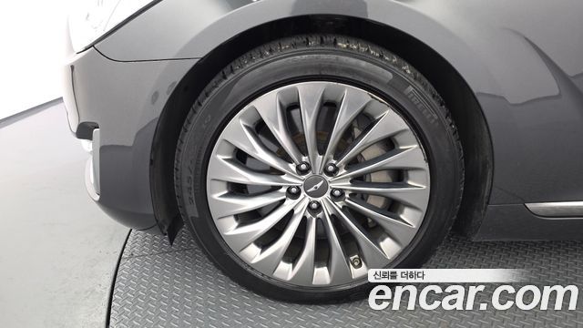 Genesis EQ900 5.0 GDI AWD Prestige 2018 — фото 5