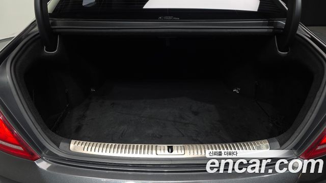 Genesis EQ900 5.0 GDI AWD Prestige 2018 — фото 20
