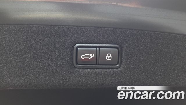 Genesis EQ900 5.0 GDI AWD Prestige 2018 — фото 34