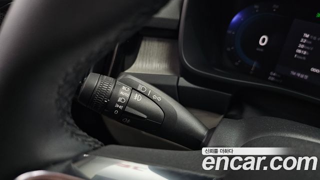 Volvo XC40 B4 Ultimate Bright 2023 — фото 33