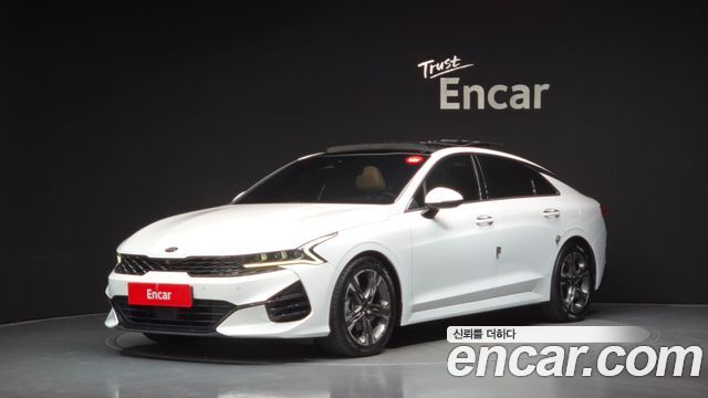 Kia K5 (III) 2.0 Noblesse