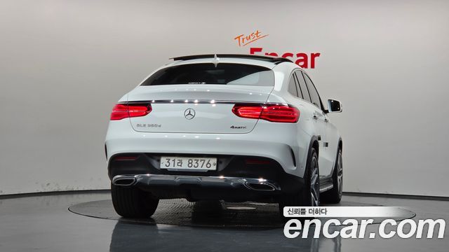 Mercedes-Benz GLE-Class (W166) GLE350 d 4MATIC Coupe 2017 — фото 4