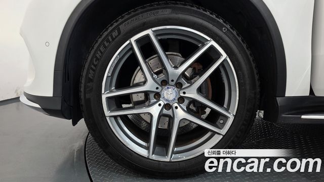 Mercedes-Benz GLE-Class (W166) GLE350 d 4MATIC Coupe 2017 — фото 5