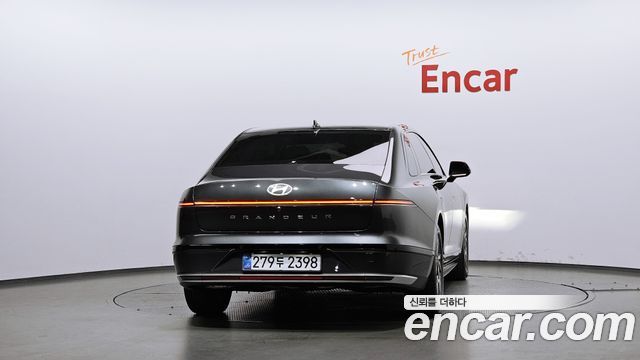 Hyundai Grandeur (GN7) 2,5 Gasoline 2WD Premium 2025 — фото 4