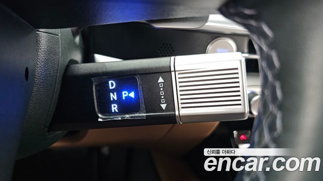 Hyundai Grandeur (GN7) 2,5 Gasoline 2WD Premium 2025 — фото 9