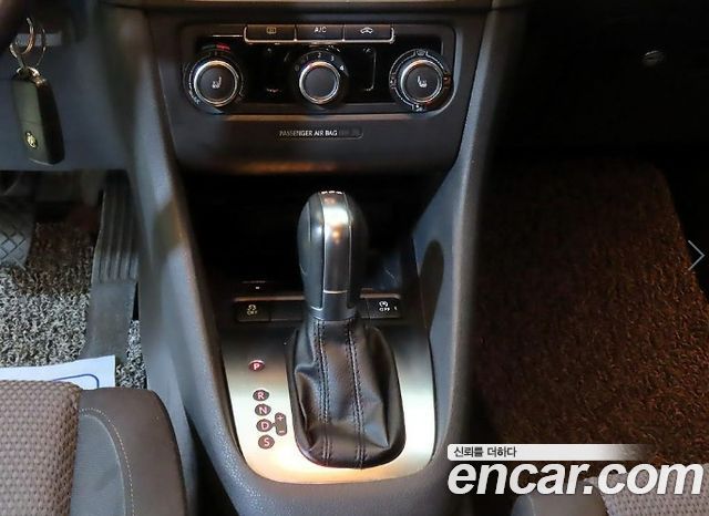 Volkswagen Golf (VI) 1.6 TDI Blue Motion StyleEdition 2013 — фото 9