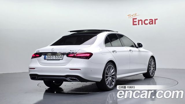 Mercedes-Benz E-Class (W213) E350 4MATIC AMG Line 2022 — фото 2