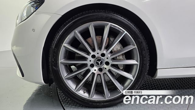 Mercedes-Benz E-Class (W213) E350 4MATIC AMG Line 2022 — фото 5
