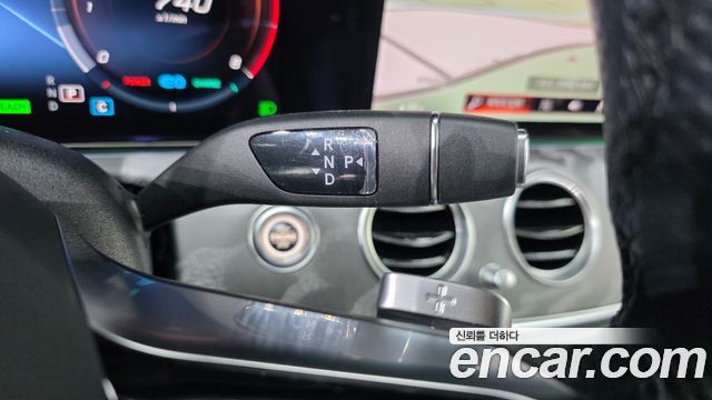 Mercedes-Benz E-Class (W213) E350 4MATIC AMG Line 2022 — фото 9