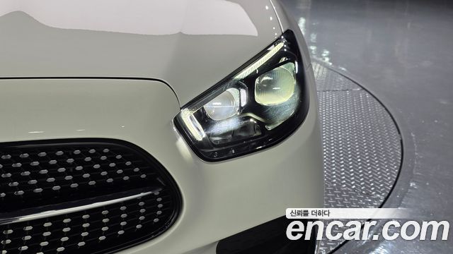 Mercedes-Benz E-Class (W213) E350 4MATIC AMG Line 2022 — фото 22