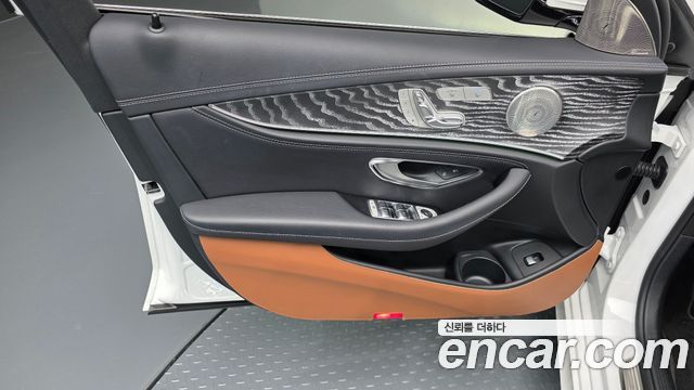 Mercedes-Benz E-Class (W213) E350 4MATIC AMG Line 2022 — фото 24