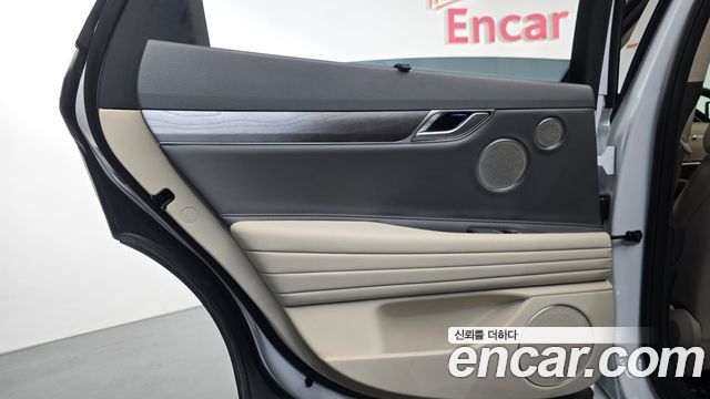 Genesis G80 (RG3) Gasoline 2.5 Turbo AWD 2024 — фото 25