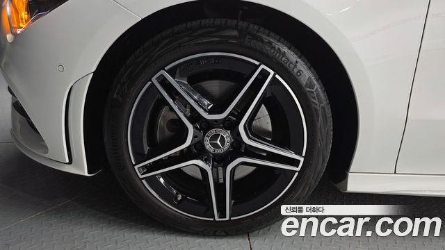 Mercedes-Benz CLA-Class (C118) CLA250 4MATIC 2022 — фото 5