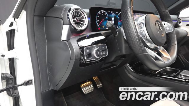 Mercedes-Benz CLA-Class (C118) CLA250 4MATIC 2022 — фото 13