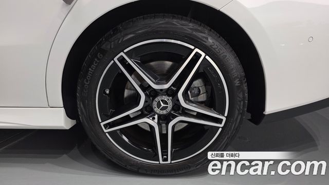 Mercedes-Benz CLA-Class (C118) CLA250 4MATIC 2022 — фото 21