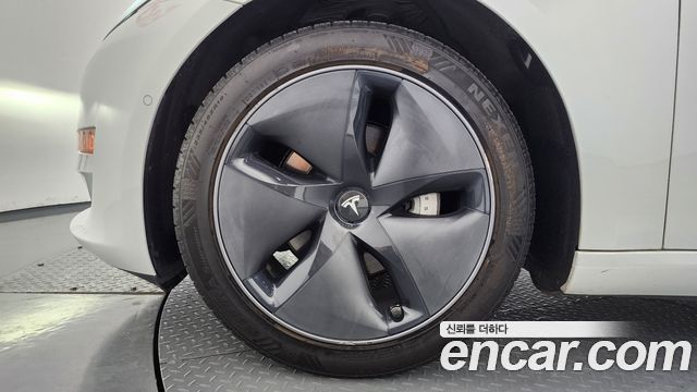 Tesla Model 3 Standard Range Plue RWD 2020 — фото 5